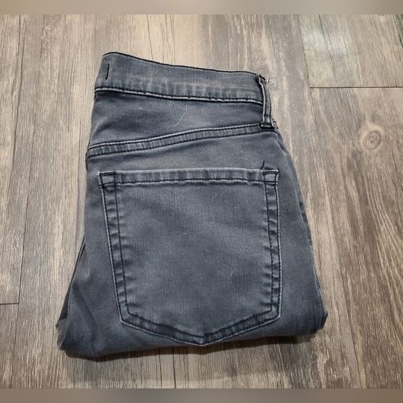 Free People Distressed Skinny Jeans - Picture 6 of 6